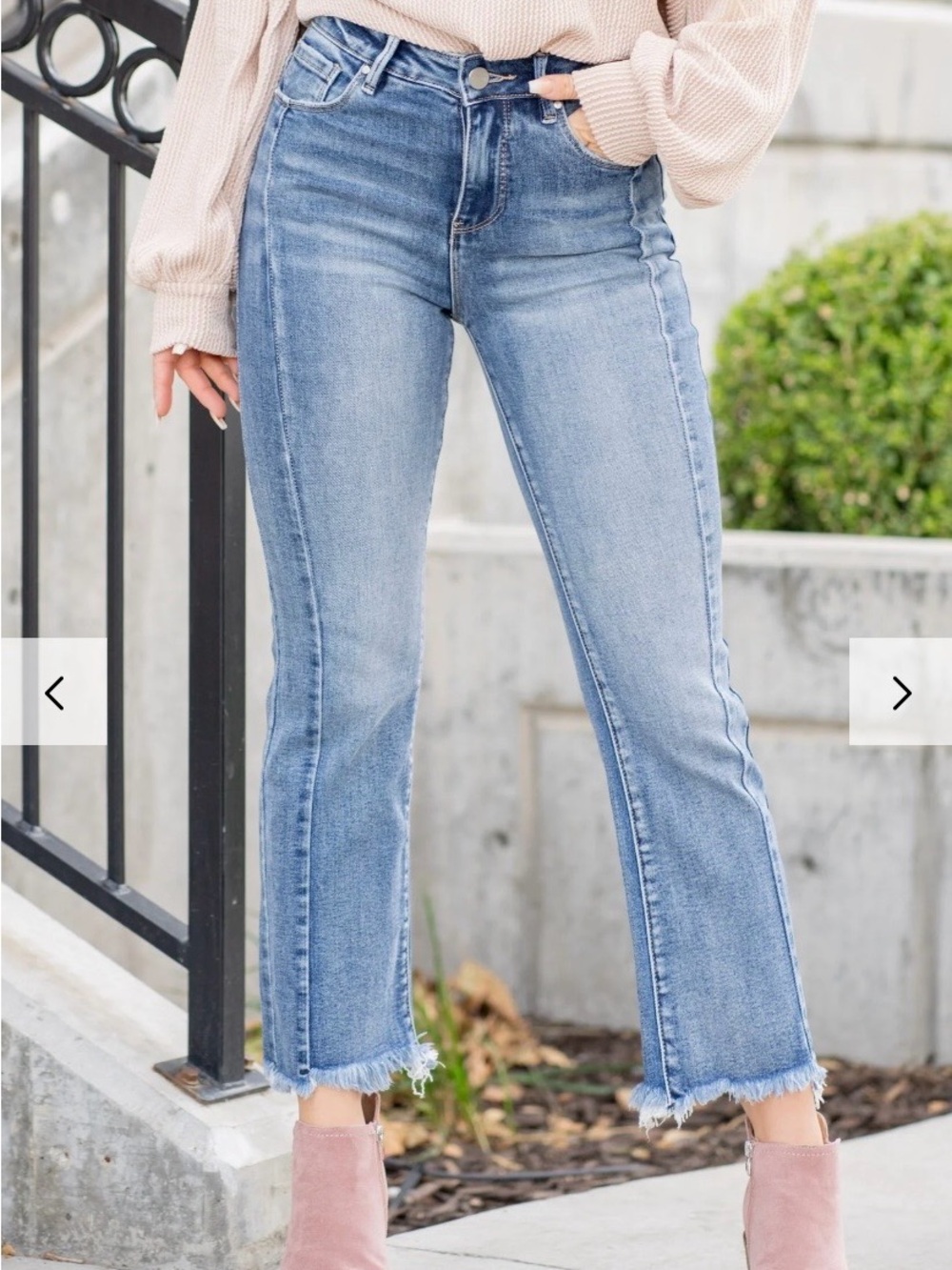 Risen Jeans Rookie High Rise Cropped Flare Size 9/29